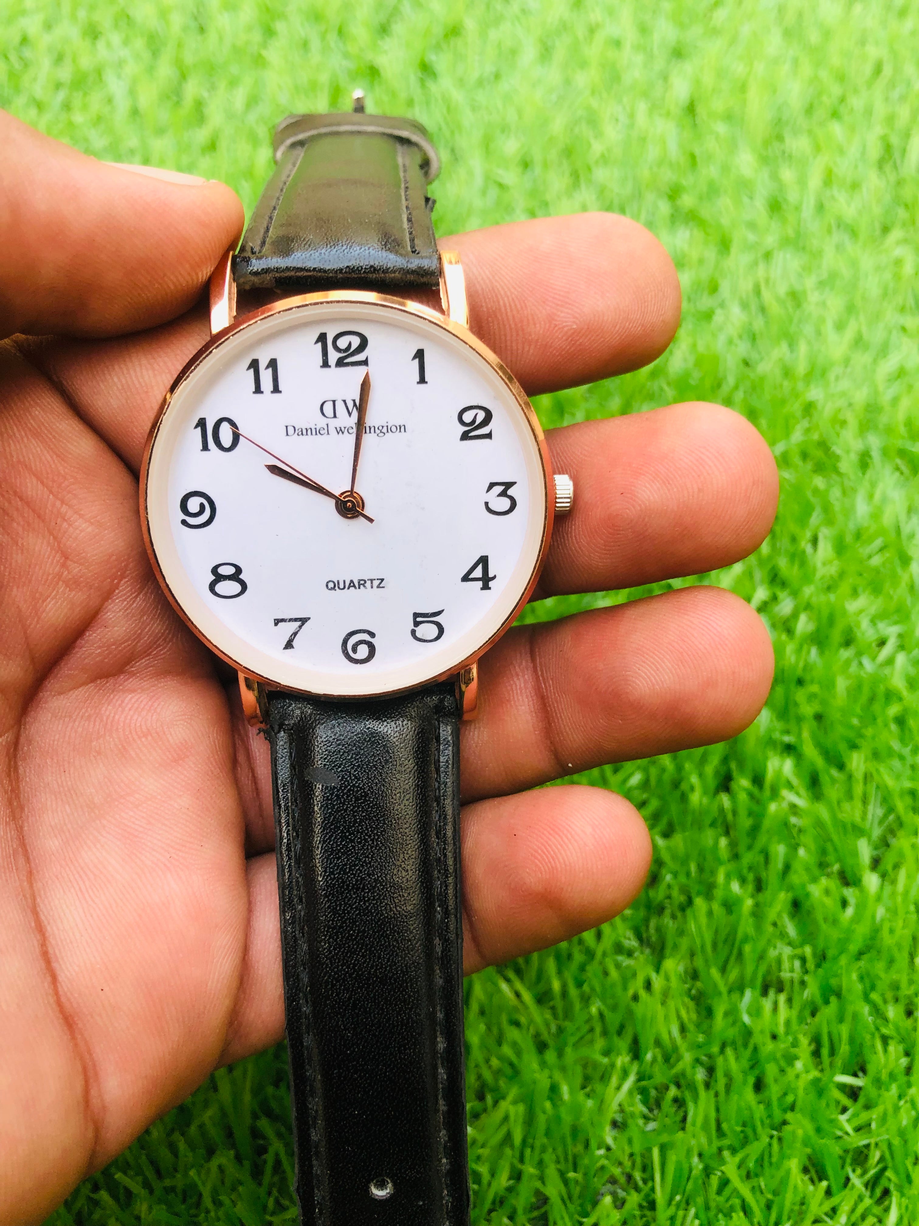 DW Collections Men's Quartz Watch Leather Belt