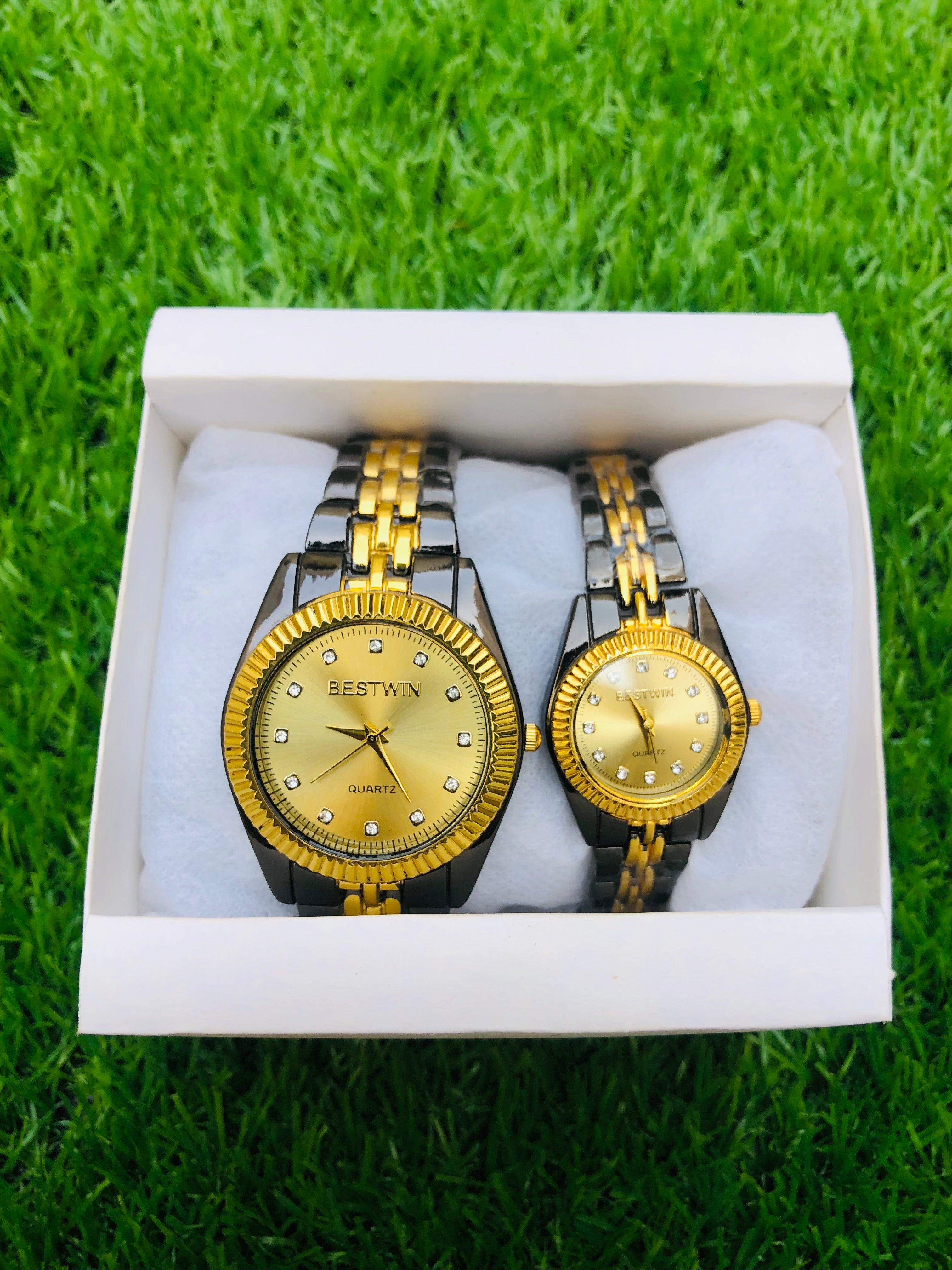 Couple Watches Set for Lovers 2 Pcs Two Tone Quartz Wristwatches for Men And Women