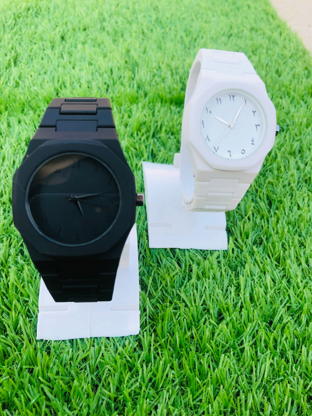 Arabic Aura Watch | Aura Men's Watch with Arabic Numerals Matte Black & White Minimalist Analog Watch | Trending Wristwatch, Black, bracelet | Watch For