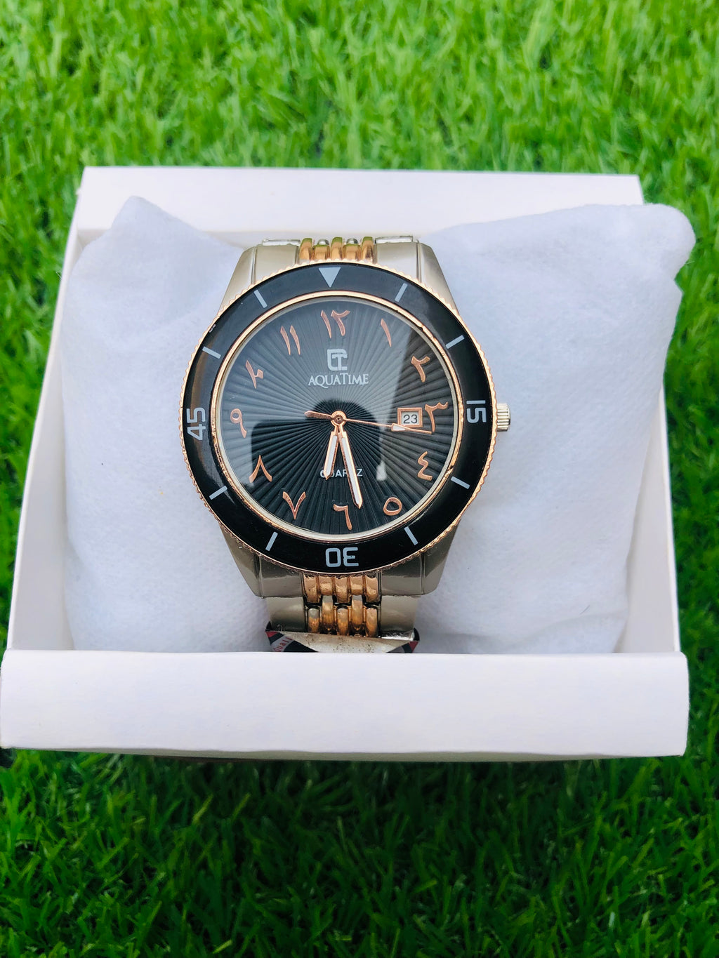 New Luxury Day Date Quartz Watch Fashion and Business Stainless Steel