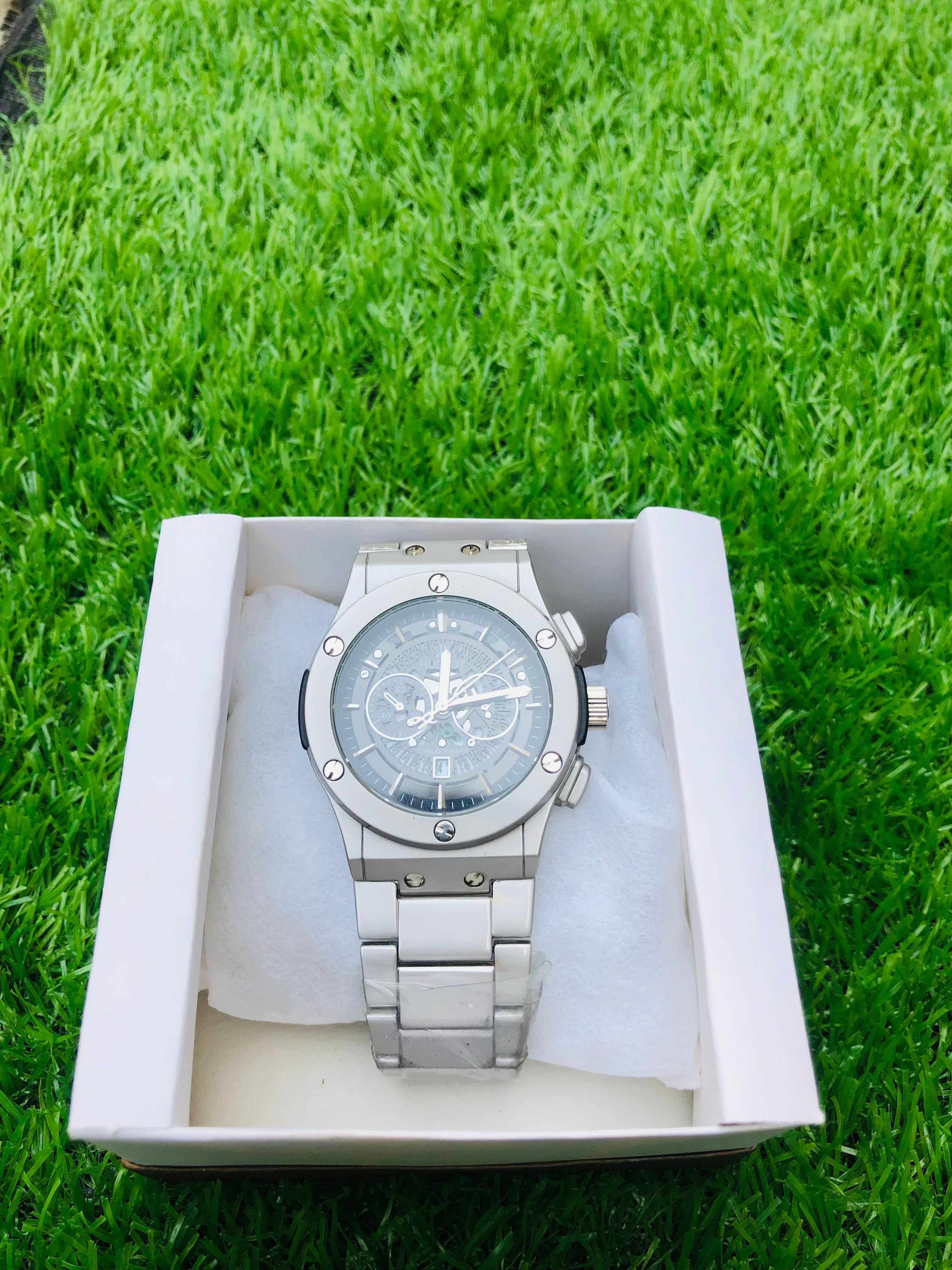 Hublot Style Men Watch Stainless Steel Chronograph Watch Luxury Men’s Watch with Butterfly Lock Business & Casual Wrist Watch for Men Silver Bracelet Watch for Men Premium Men Chronograph Watch Stylish Men Watch for Gift Fashion Men’s Analog Watch